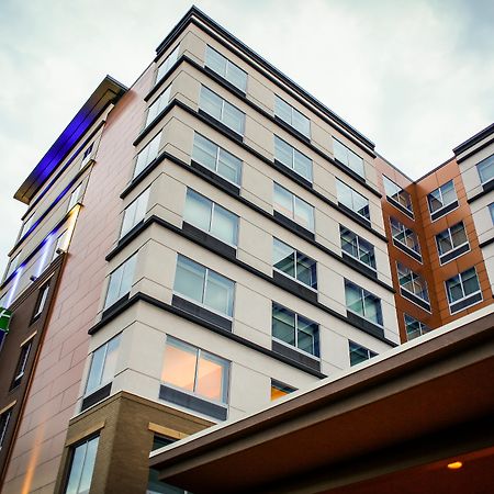 Holiday Inn Express & Suites Downtown Louisville By Ihg Eksteriør bilde