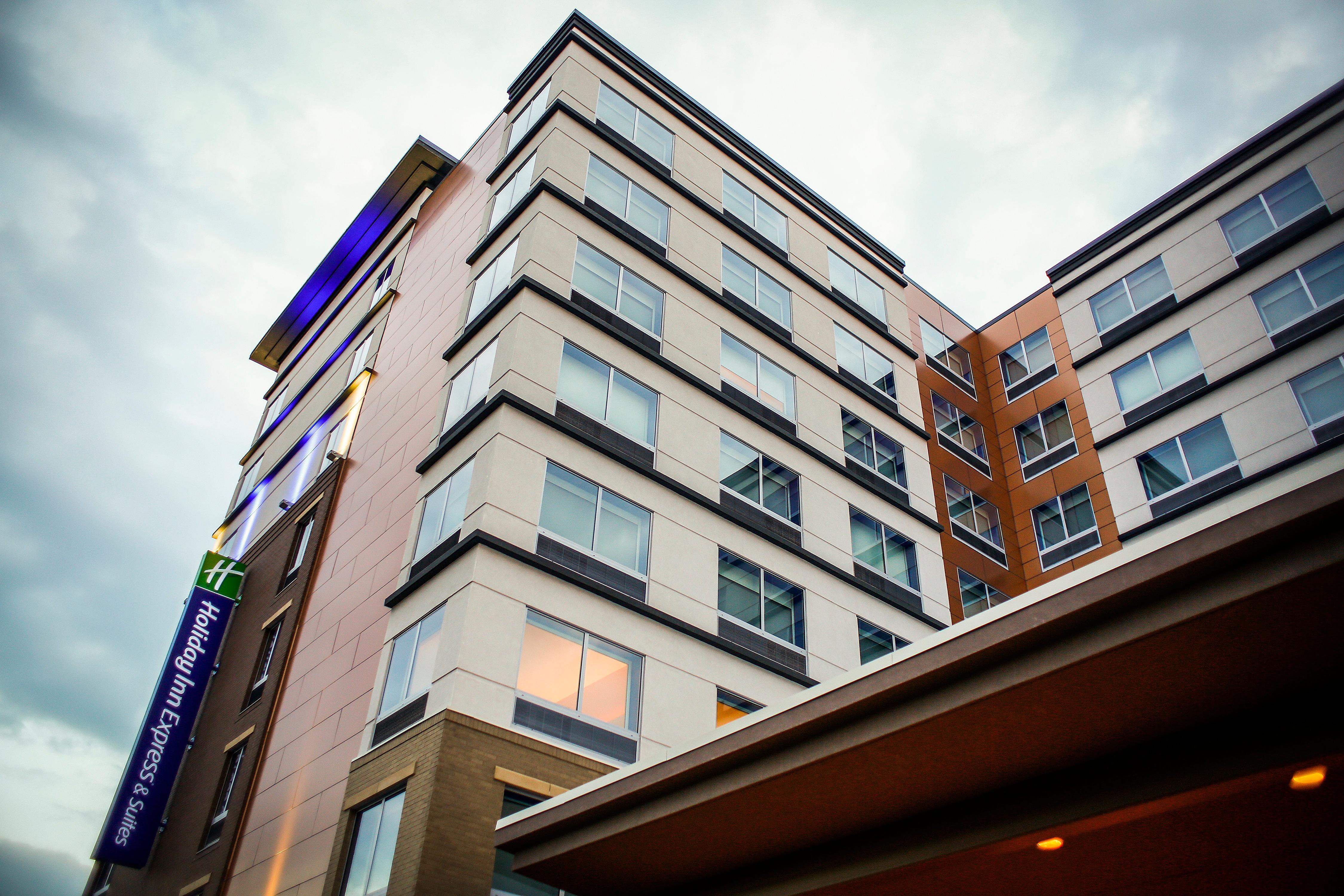 Holiday Inn Express & Suites Downtown Louisville By Ihg Eksteriør bilde