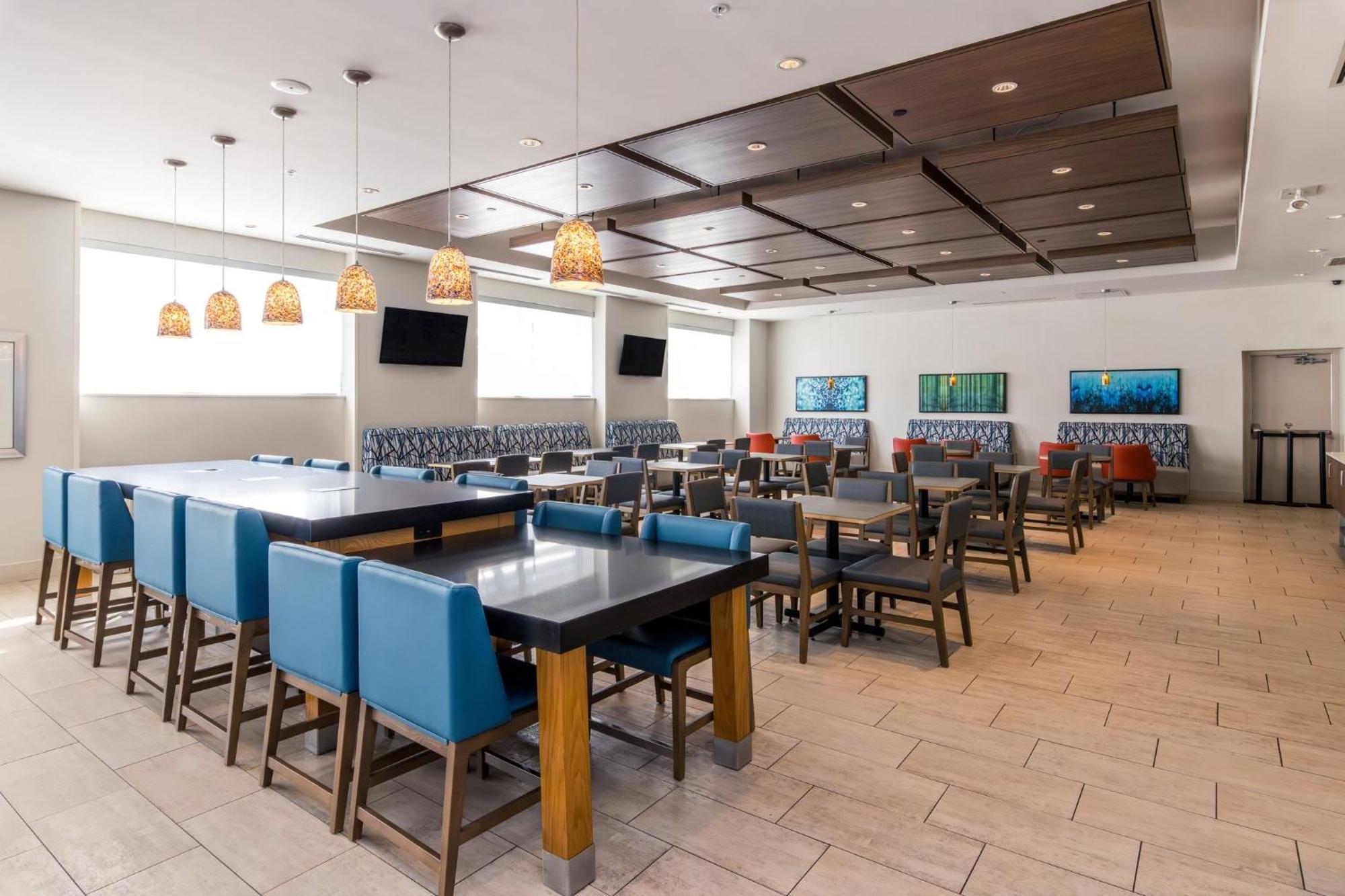Holiday Inn Express & Suites Downtown Louisville By Ihg Eksteriør bilde