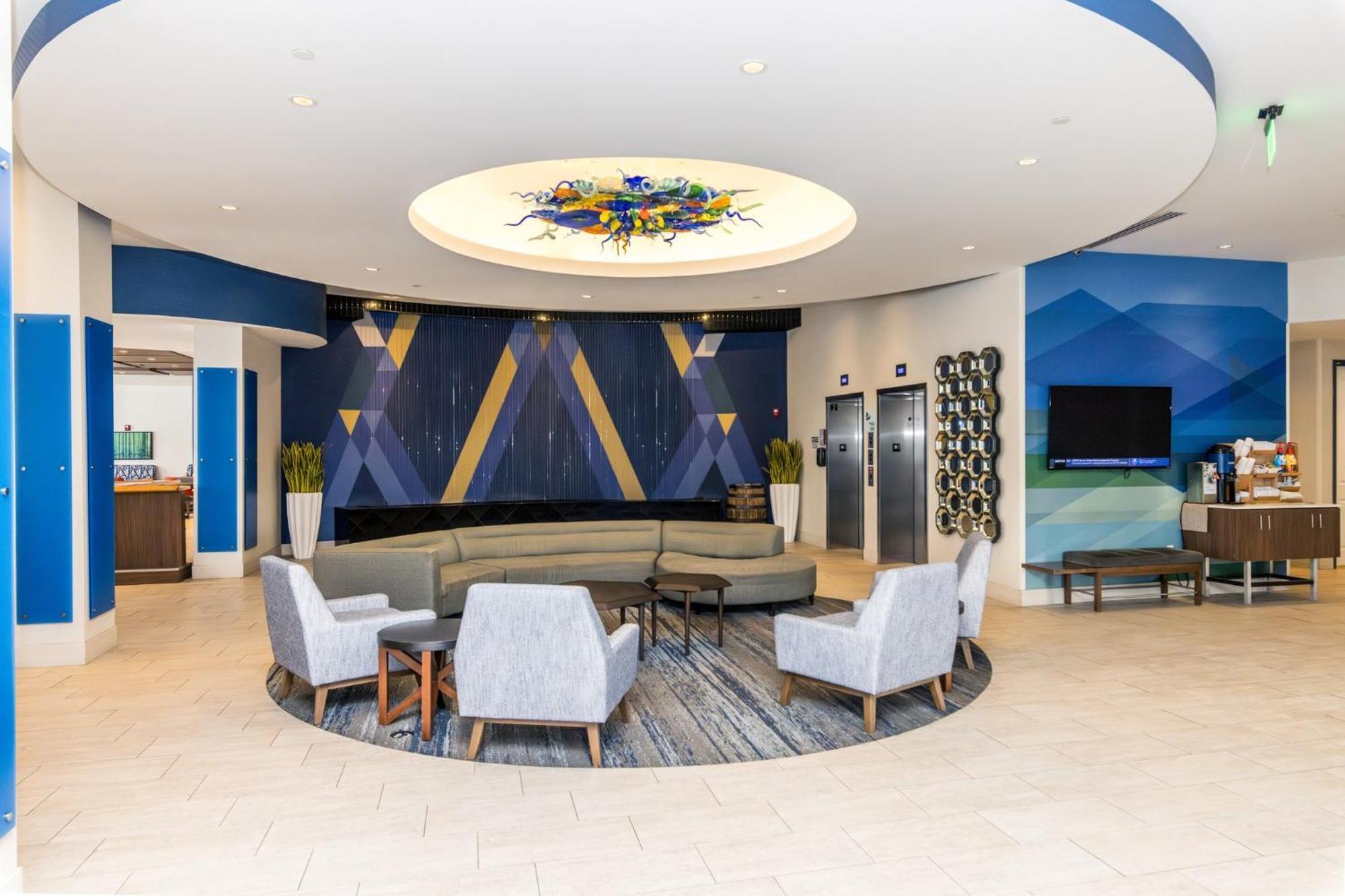 Holiday Inn Express & Suites Downtown Louisville By Ihg Eksteriør bilde