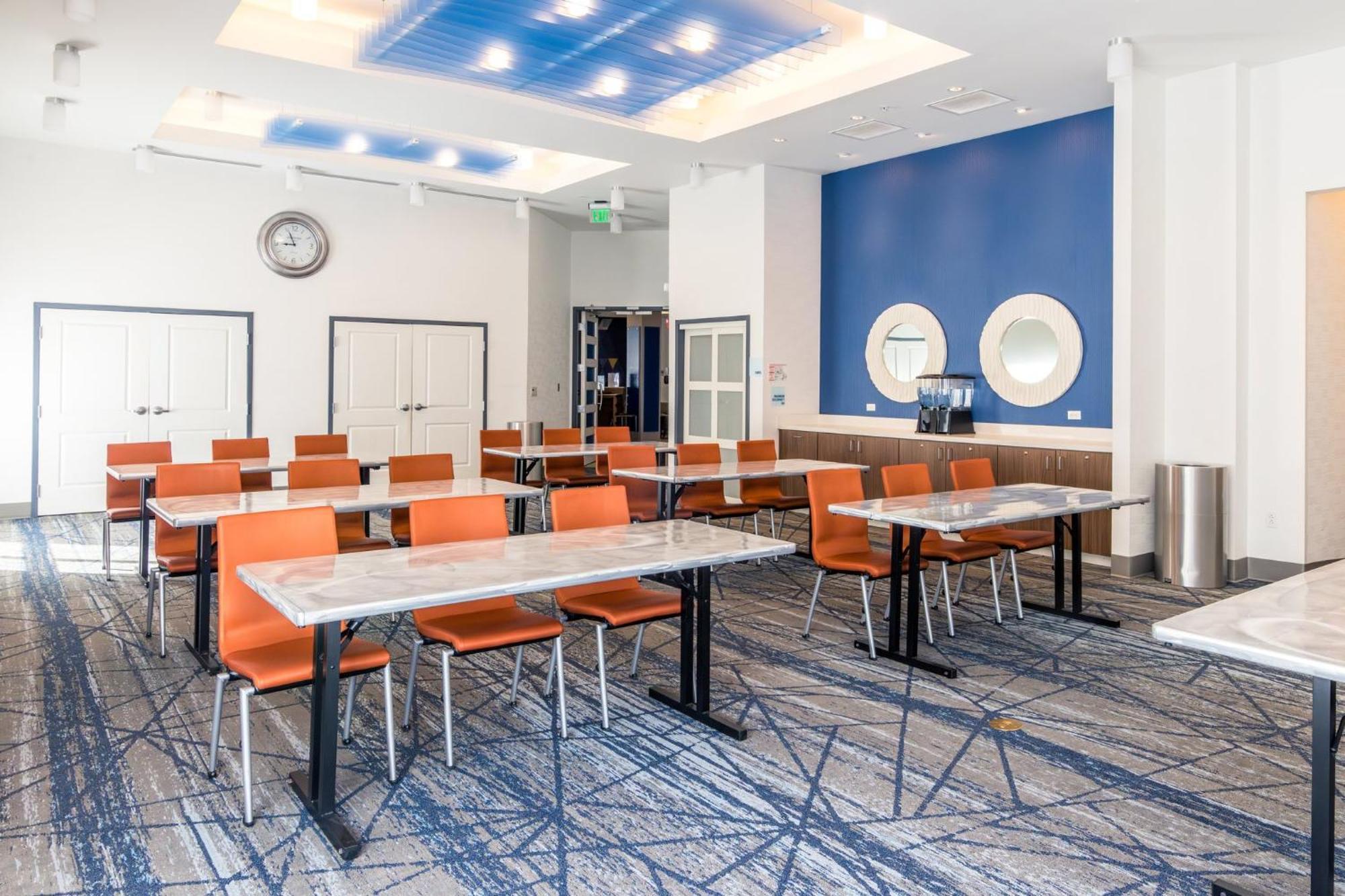 Holiday Inn Express & Suites Downtown Louisville By Ihg Eksteriør bilde